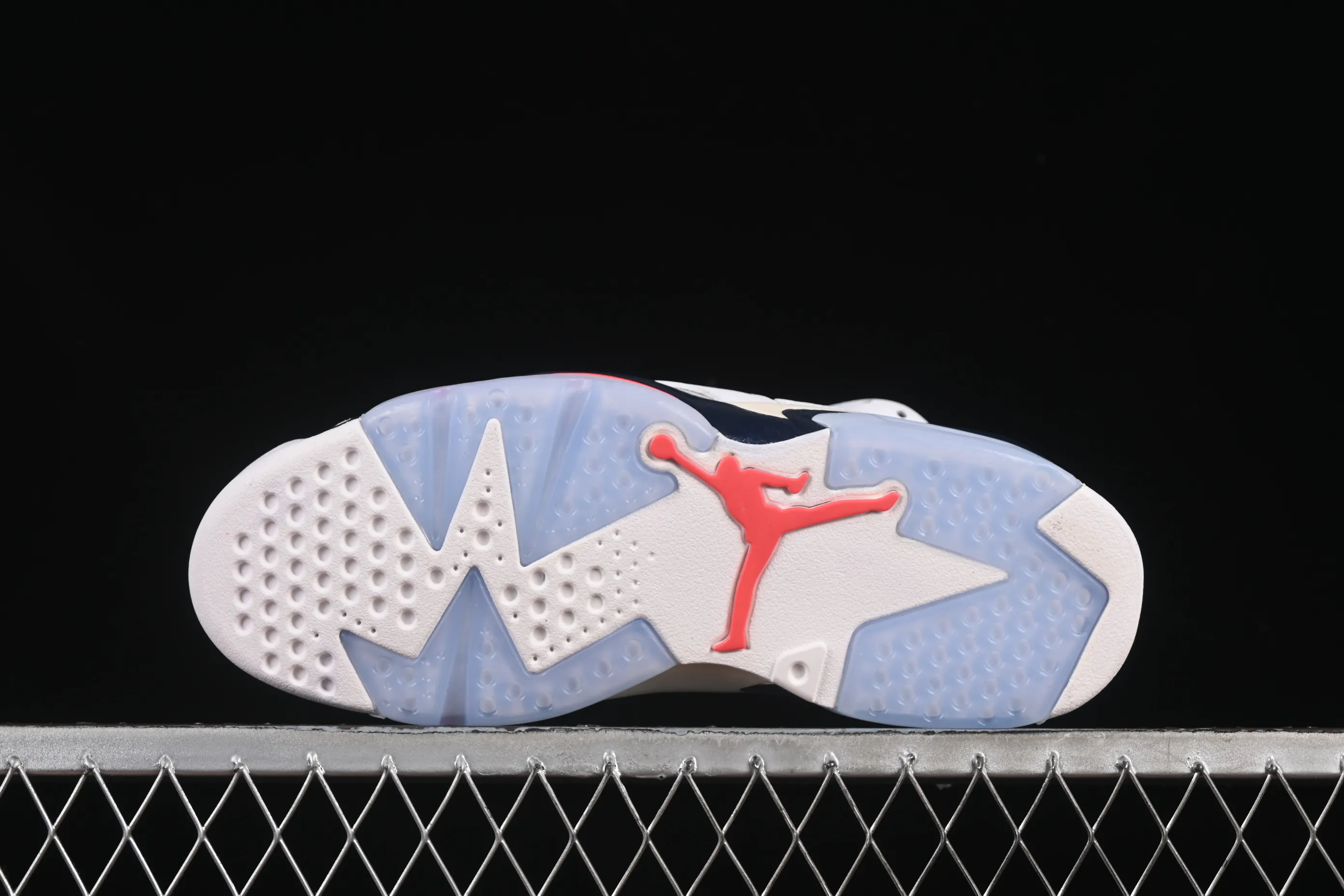 All categories Air Jordan Jordan series basketball shoes Air Jordan 6 F version Air Jordan 6 Retro "Tinker" AJ6 Joe 6 manuscript infrared 384664-104
